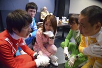 ヒーロードラマ「乾杯戦士 アフターV」第3話 (c)「乾杯戦士 アフターV」製作委員会