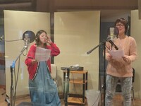 初の着ボイス収録に挑む日本エレキテル連合。