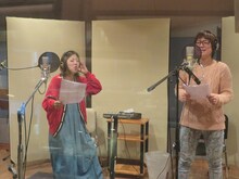 初の着ボイス収録に挑む日本エレキテル連合。