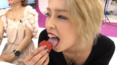 「コカタクちゃん」＃3の一場面。