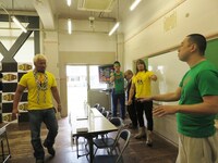 つまみ食いを真壁に見つかったRG。