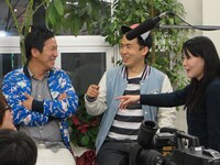 頬にキスしたことを明かす川島と仰天する阿部。