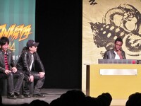 大喜利を考え中のアイク。10割打者と絶賛されたが最後は空振り。