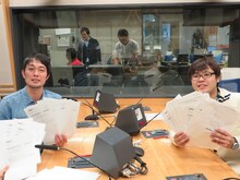 「スパローズ 売れずに20年目突入記念地上波初冠番組生放送、ウレナーズハイ！ ～結成した時に生まれた子供たちが、もうすぐ選挙権もっちゃいますSP～！」放送後のスパローズ。