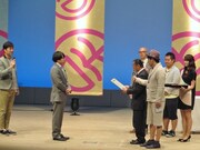 就任式の様子。