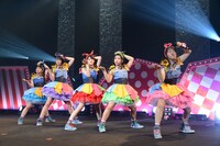 「店長サミット!!! ～ありがとうを伝えきれなくて～」ライブ本編の様子。