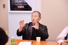 バイきんぐに声優指導を行った石塚運昇。