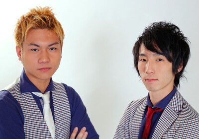 写真は起(笑)転結。左が小路、右が吉中。