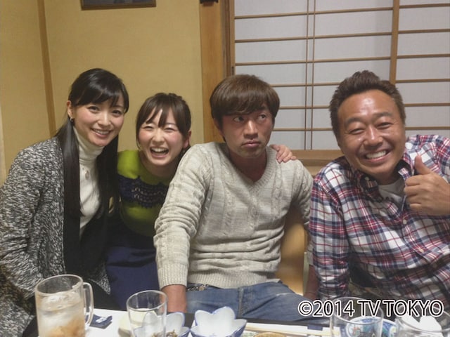 「ついに実現！さまぁ～ず＆狩野アナ＆大江アナ 初めての4ショット飲み会」の一幕。(c)2014 TV TOKYO