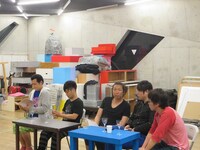 「田村亮一座実験公演『ぶちかまし太郎、走って逃げる。』」稽古の様子。