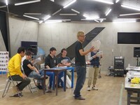 「田村亮一座実験公演『ぶちかまし太郎、走って逃げる。』」の稽古風景。