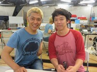 「田村亮一座実験公演『ぶちかまし太郎、走って逃げる。』」で共演する同期のロンドンブーツ1号2号・田村亮と元チープスープのNARU。