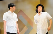 「エレキコミック第23回発表会『Right Right Right Right』」のワンシーン。撮影：菊池聡