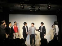 まさかの2位となった浜口浜村の漫才に多大なる貢献をした嶋佐。