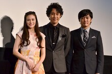 （左から）柴咲コウ、大泉洋、劇団ひとり。