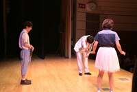 「マニッシュガーリー単独LIVE『マニガリコレクション2014』」で、LOVEINA30の吉川千晴に告白する竹上。