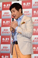 輪島功一のモノマネをする関根勤。