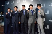 ダンヒル「勝負服」お披露目イベント後のフォトセッションの様子。
