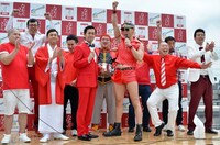 「なかったコトに！JAPAN」として登壇した芸人たち。