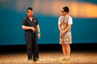 「あんぎゃー 東京公演」に出演する（左から）ケンドーコバヤシ、宮川大輔。