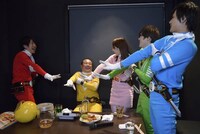 ヒーロードラマ「乾杯戦士 アフターV」第9話 (c)「乾杯戦士 アフターV」製作委員会