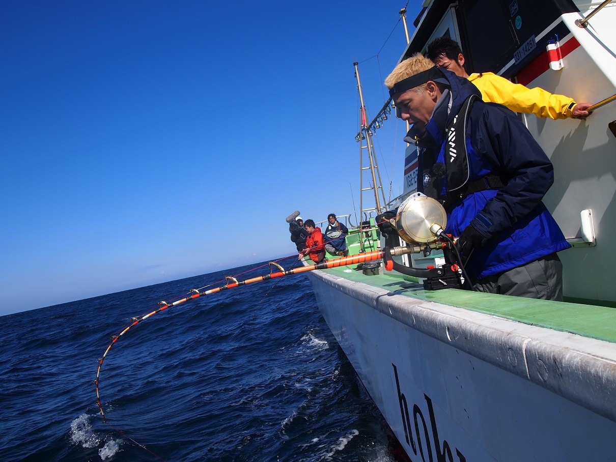 「シリーズ第20弾 ニッポンを釣りたい！～天下の釣り好き 大集合！～」のワンシーン。(c)テレビ新広島