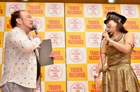 （左から）アホマイルド坂本、椿鬼奴。