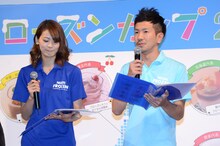 MCを務めた笑撃戦隊・柴田（右）。