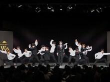 「エレファンツ 2nd LIVE『two』」で披露した漫才スペシャルバージョン。