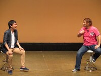 根が真面目という2人。ディーノの初告白により、2人とも生徒会をしていたという共通点も。