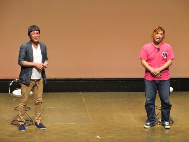 「スラッシュパイル6周年記念特別興行『山里ディーノ』」を行った南海キャンディーズの山里と男色ディーノ（DDT）。