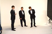 内村さまぁ～ずDVD50巻突破！タキシード姿でジャケ撮影