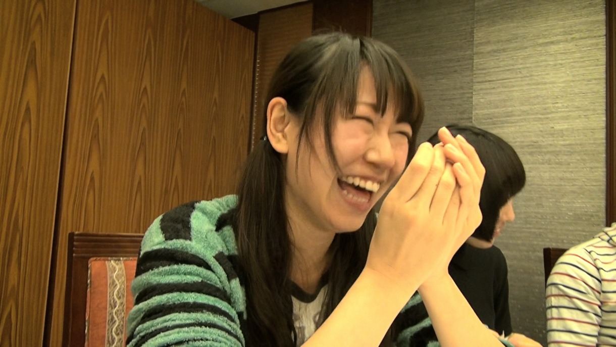 DVD「ロケみつ ザ・ワールド 桜 稲垣早希が挑む！香港・マカオ3番勝負！」のワンシーン。