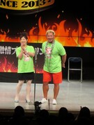 馬場園と真壁の漫才。