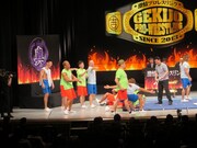 本間がいた場所がヌルヌルで滑るというノリを完全無視する川島。