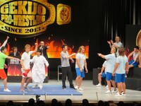 下ネタで棚橋を笑わせたスーパーマラドーナ武智。