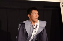 佐々木蔵之介のサラリーマン時代のモノマネをするますだおかだ増田。