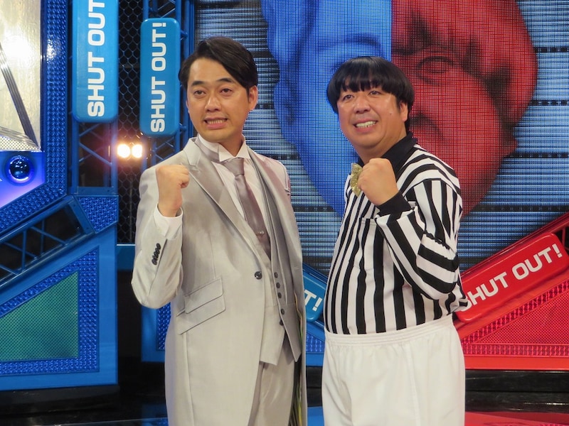 「爆笑シャットアウト」MCのバナナマン。