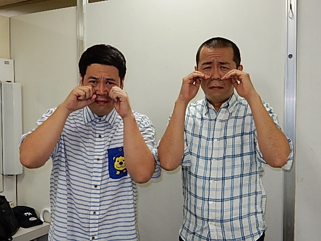 「タカトシの涙が止まらナイト」MCのタカアンドトシ。