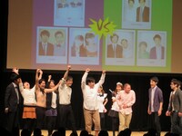 Revolutions対雑草魂によるネタ対決。