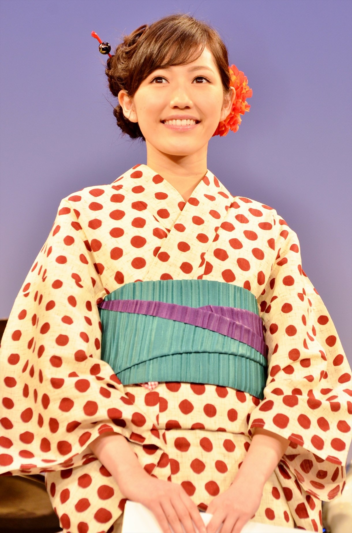 渡辺麻友