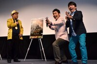 イベントに途中から合流したダチョウ倶楽部・肥後（中央）と寺門ジモン（右）。