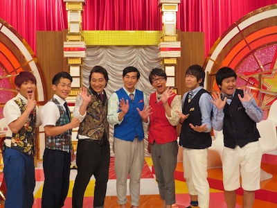 新番組「今週のスポットライト」に出演するウーマンラッシュアワー、ハマカーン、ジャングルポケット（右から）。