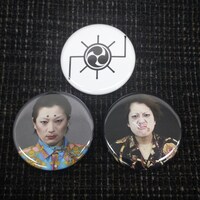 缶バッジAタイプ（お電マーク編）イメージ