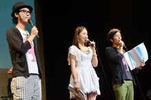 「UNIDOL（ユニドル）2014 Summer in 品川ステラボール」でMCを務めたサミットクラブと吉川友（中央）。