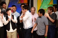 決勝進出を喜ぶアルコ＆ピース。