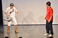 「ネタ作ってもらいました」コーナーでコントを披露するオジンオズボーン。