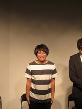 トップリード新妻