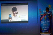 VTRでコメントを披露した桐谷美玲と、さまぁ～ず三村（右）。