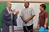 （左から）桂三輝とマテンロウ。